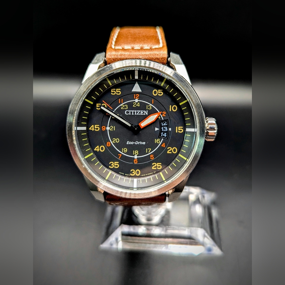 Citizen Eco-Drive Avion Men's Pilots Aviator Watch AW1361-10H EUC Running. SOLAR